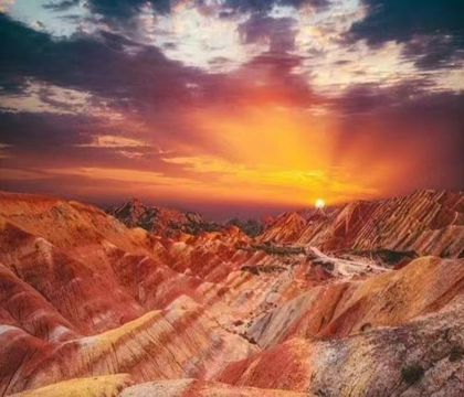 蘭州+張掖+嘉峪關(guān)+敦煌6日5晚跟團(tuán)游