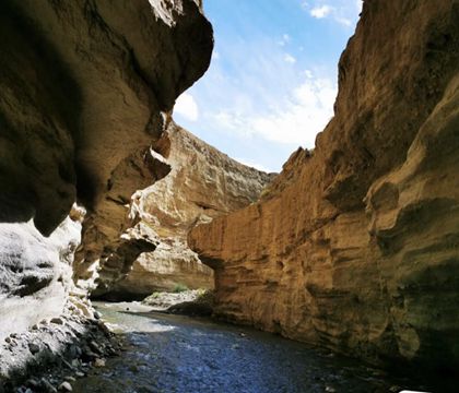 中國青海格爾木格爾木昆侖旅游區半日游【VIP越野SUV體驗世界獨特水上大峽谷 昆侖山大峽谷半日游】線路推薦