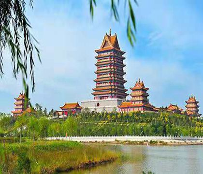 寧夏黃河樓+青銅峽黃河大峽谷+青銅峽108塔+大禹文化園一日游【黃河母親像、賞峽谷奇觀、游十里長峽】線路推薦